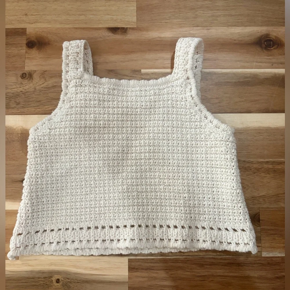 Zara Cream Crochet Knit Top Floral Appliqué Size 2Y - Picture 3 of 3